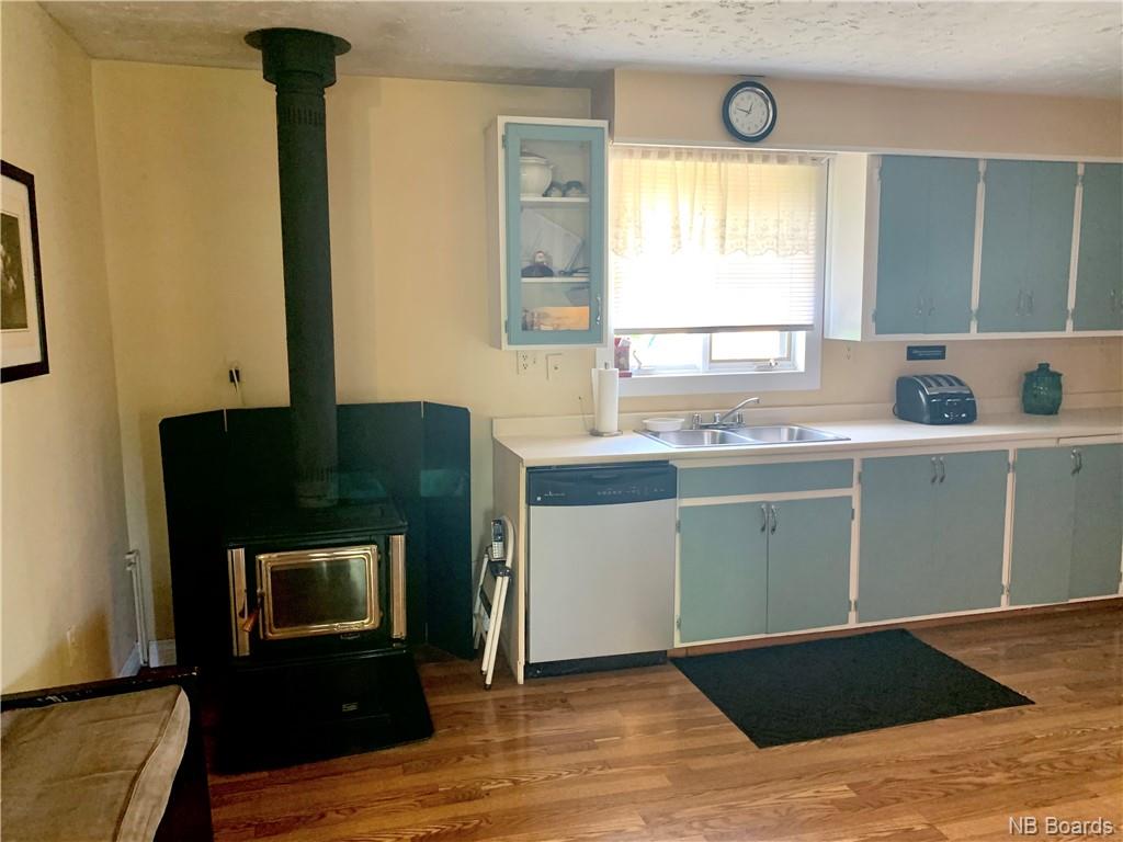 11 Memorial Drive, Minto, New Brunswick, Canada