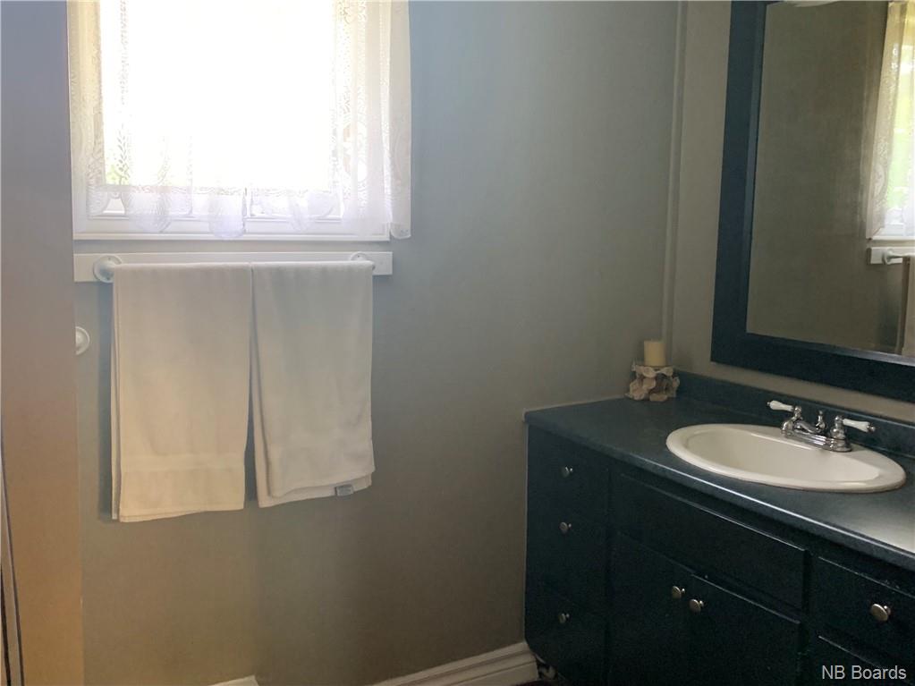 11 Memorial Drive, Minto, New Brunswick, Canada