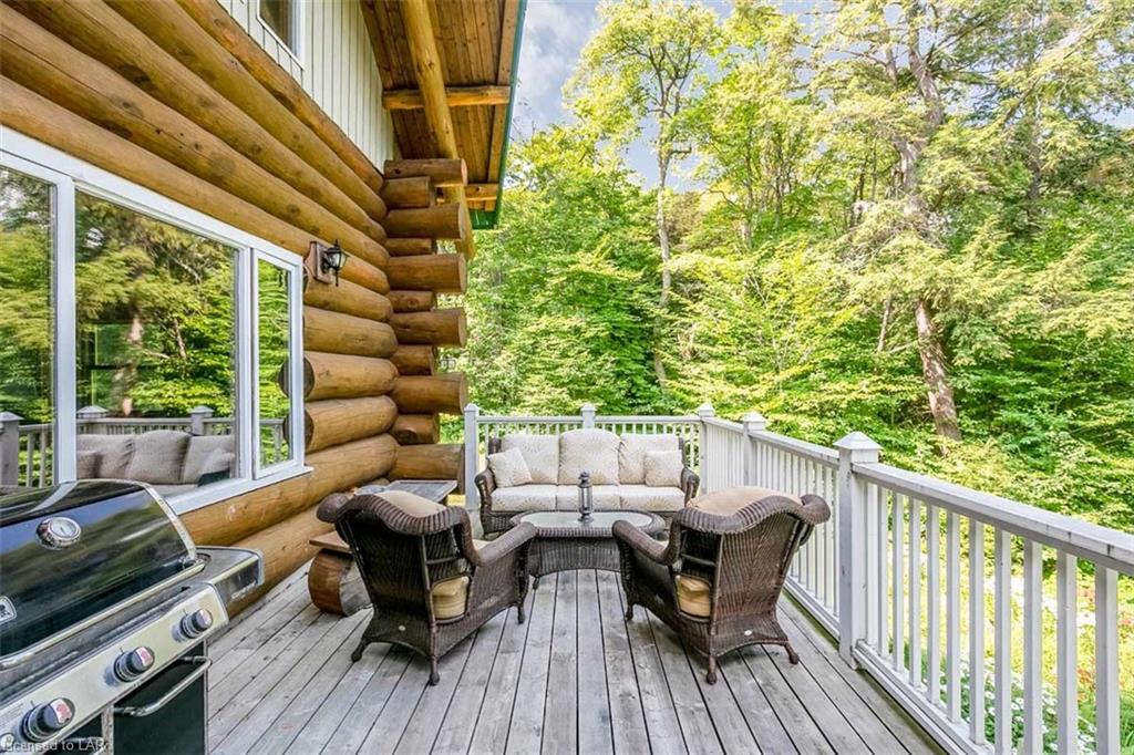 1345 ECHO LAKE Road, Baysville Ontario, Canada