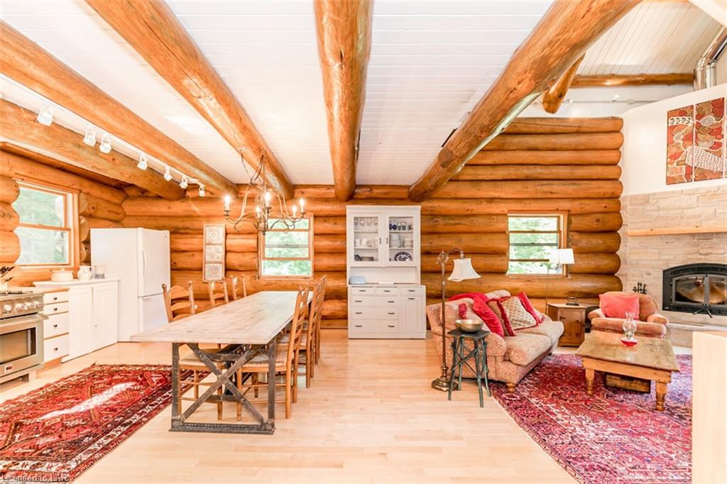 1345 ECHO LAKE Road, Baysville Ontario, Canada