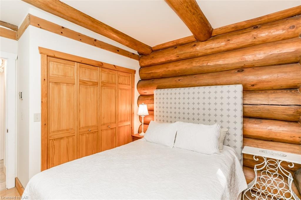 1345 ECHO LAKE Road, Baysville Ontario, Canada