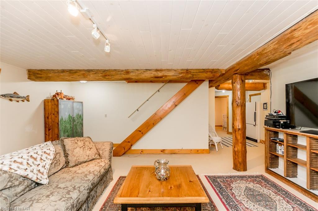 1345 ECHO LAKE Road, Baysville Ontario, Canada