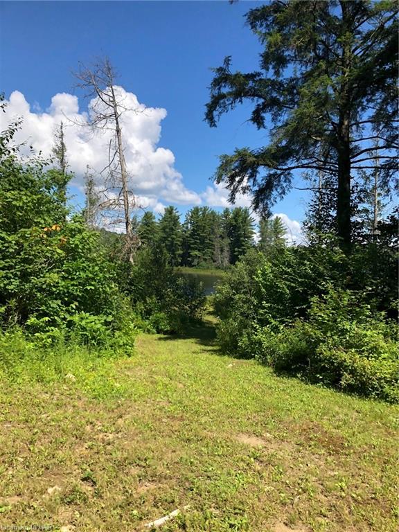 1150 LAWSON Road Unit# 6, Baysville Ontario, Canada