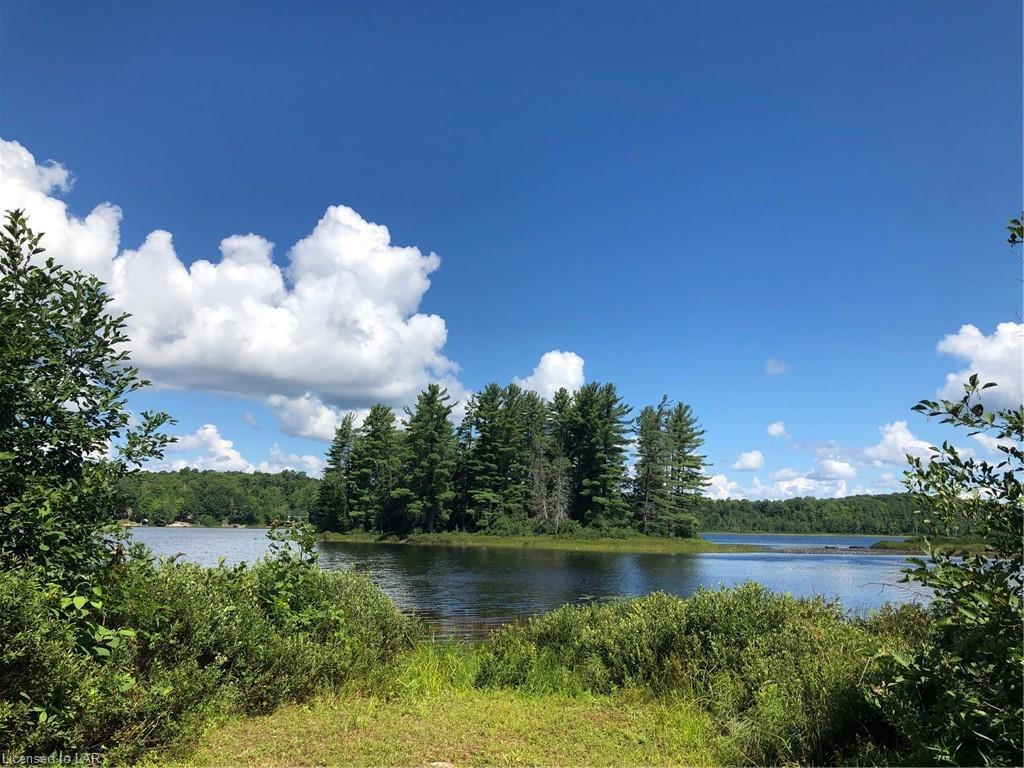 1150 LAWSON Road Unit# 6, Baysville Ontario, Canada