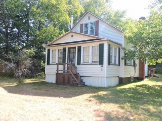 5 Rose Street, McAdam New Brunswick, Canada