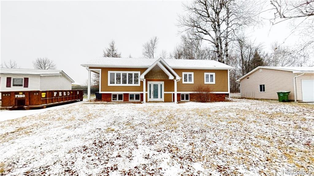 23 Piercy Crescent, Fredericton, New Brunswick, Canada