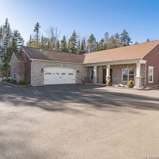 34 Ben Court, Fredericton, New Brunswick, Canada