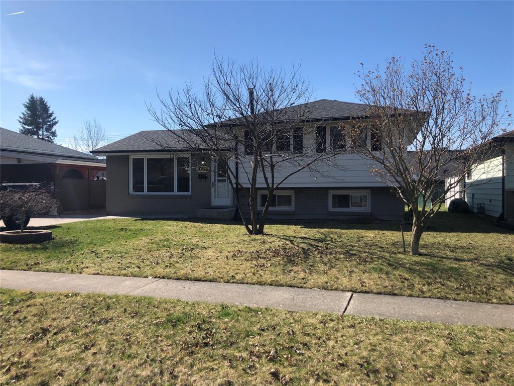 1063 LAURIER Crescent, Sarnia Ontario, Canada