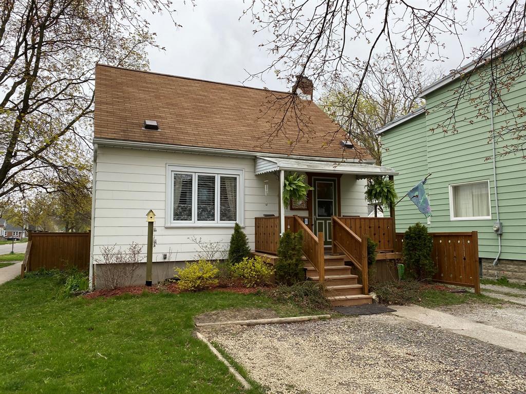 355 CONRAD Street, Sarnia Ontario, Canada