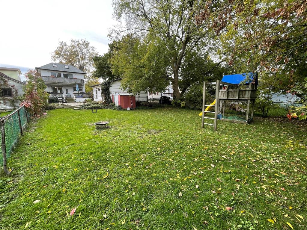 408 TALFOURD Street, Sarnia, Ontario, Canada