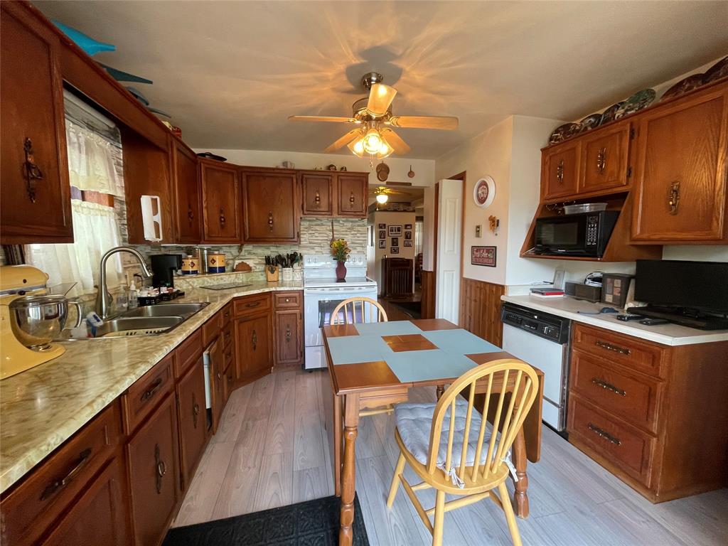 408 TALFOURD Street, Sarnia, Ontario, Canada