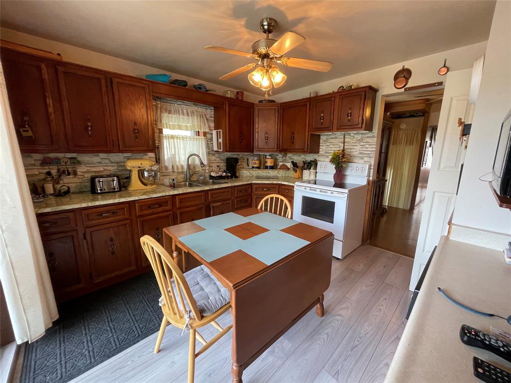 408 TALFOURD Street, Sarnia, Ontario, Canada