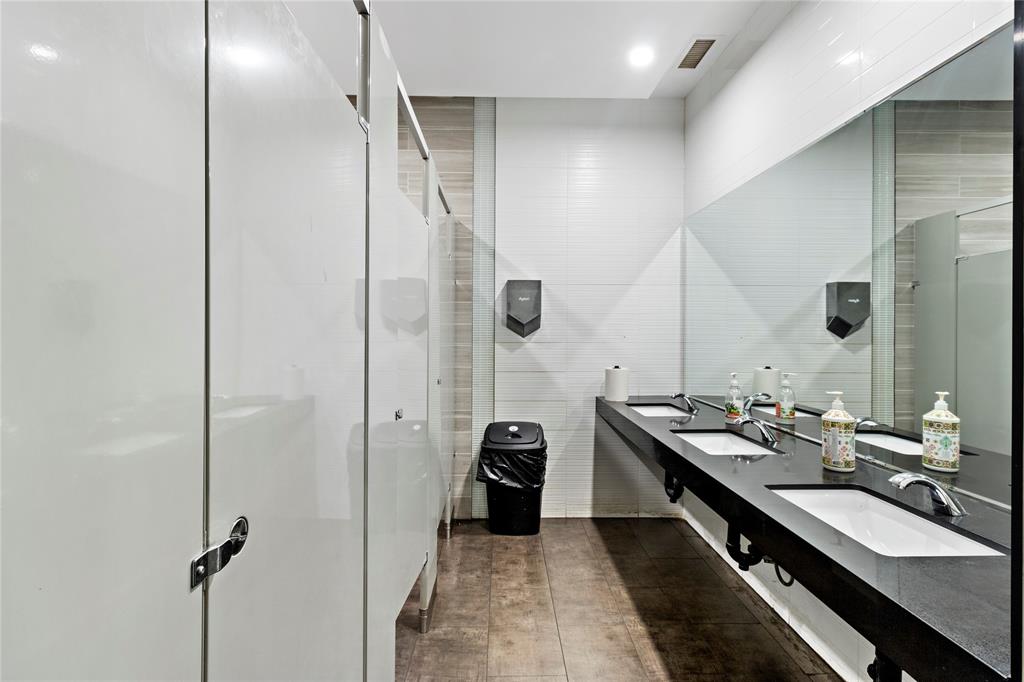 1249 LONDON Road Unit# 1, Sarnia, Ontario, Canada