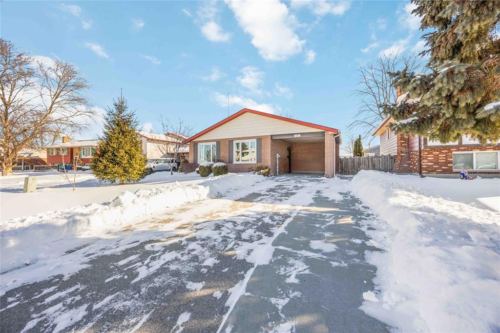 879 PRESTWICK Crescent, Sarnia, Ontario, Canada photo 1