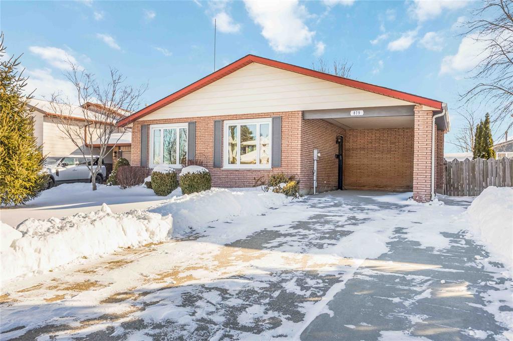 879 PRESTWICK Crescent, Sarnia, Ontario, Canada photo 2