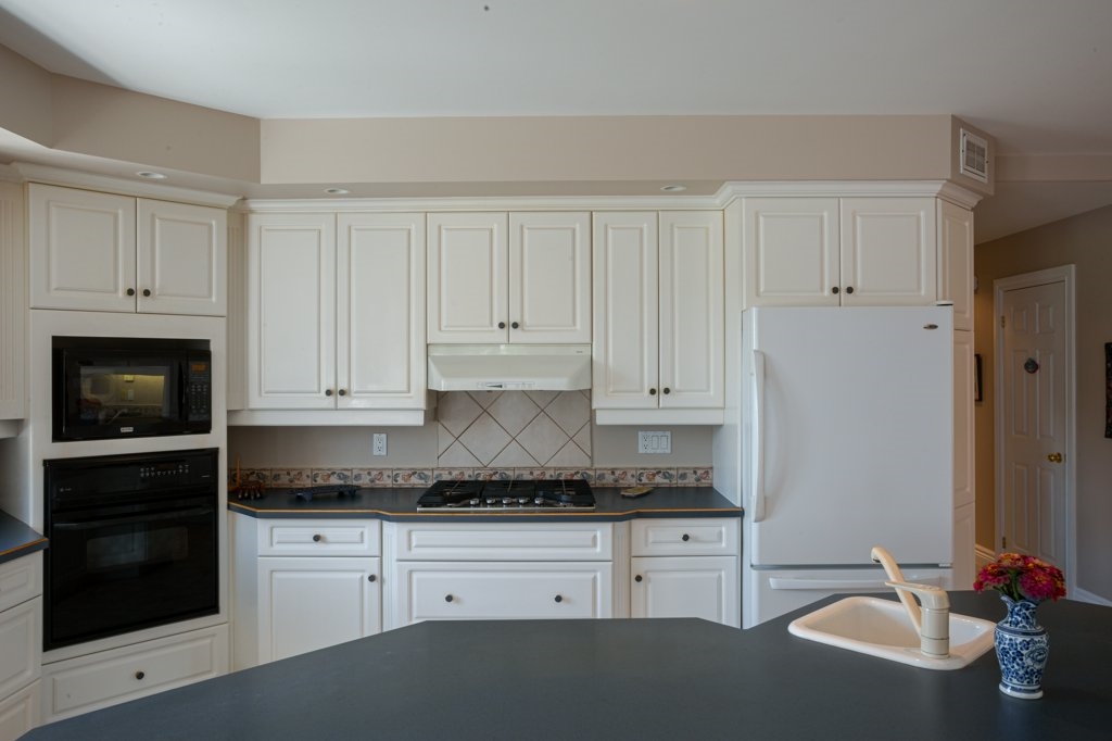327 Bayshore Road, Napanee Ontario, Canada