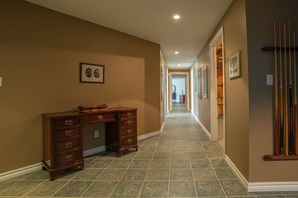 327 Bayshore Road, Napanee Ontario, Canada