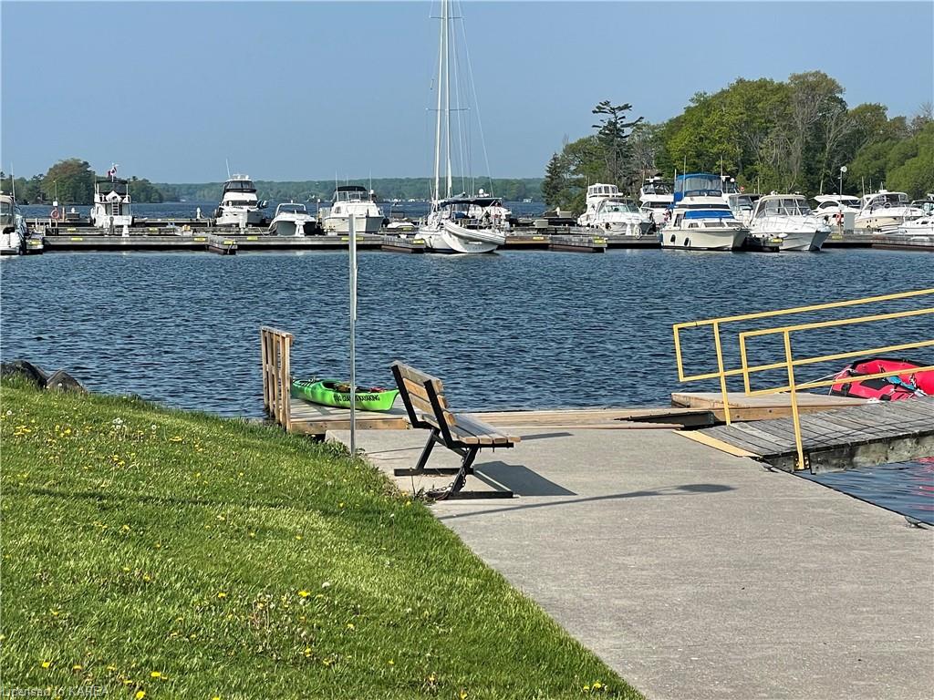 130 WATER Street Unit# 409, Gananoque, Ontario, Canada