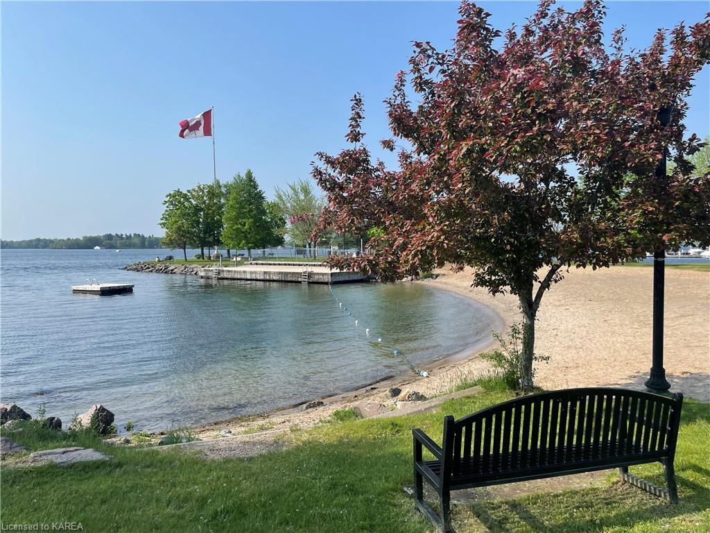 130 WATER Street Unit# 409, Gananoque, Ontario, Canada
