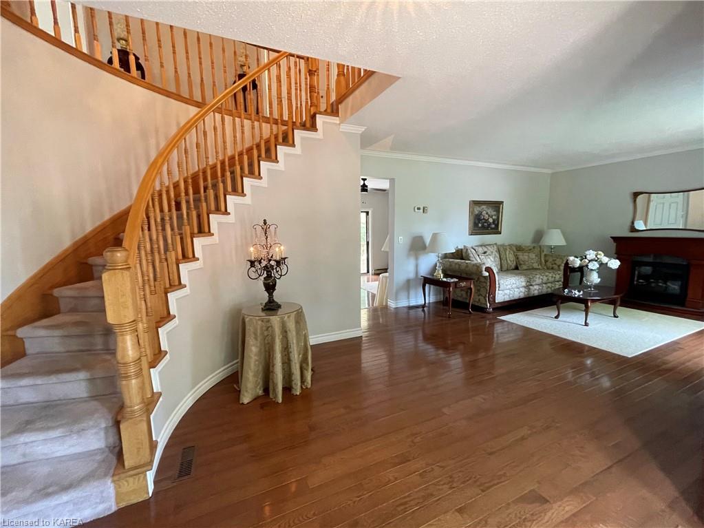 10 JAMES Street, Napanee, Ontario, Canada