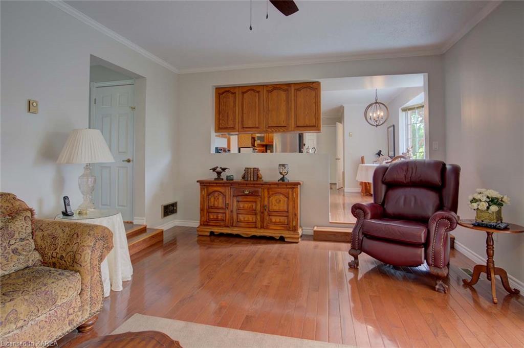 10 JAMES Street, Napanee, Ontario, Canada