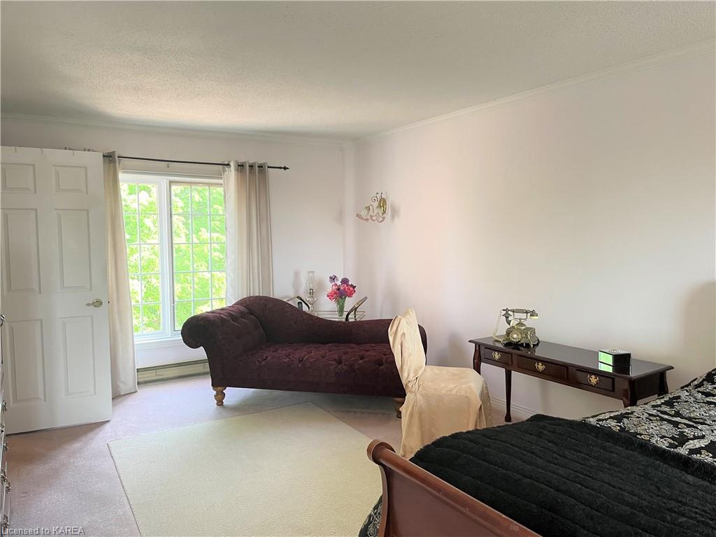 10 JAMES Street, Napanee, Ontario, Canada
