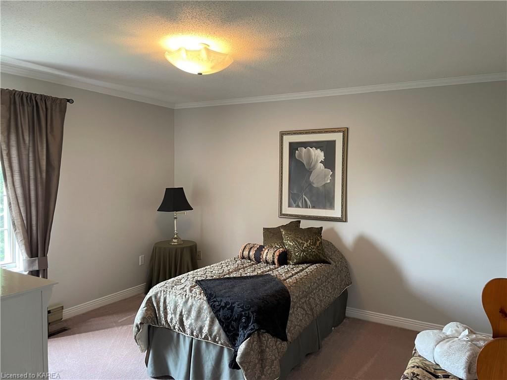 10 JAMES Street, Napanee, Ontario, Canada