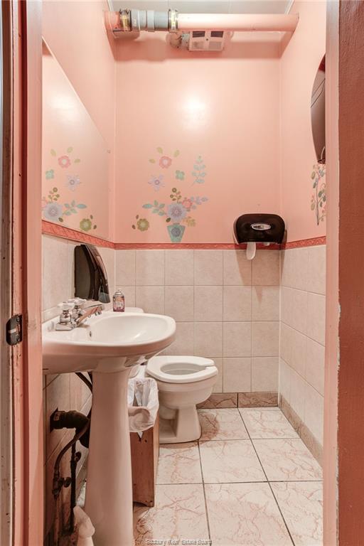 5-7 Young Street, Capreol, Ontario, Canada