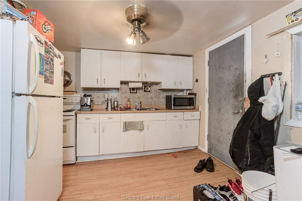 86 Young Street, Capreol, Ontario, Canada