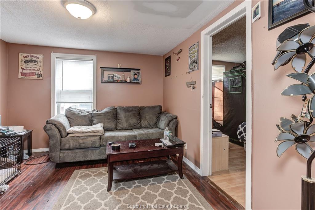 86 Young Street, Capreol, Ontario, Canada