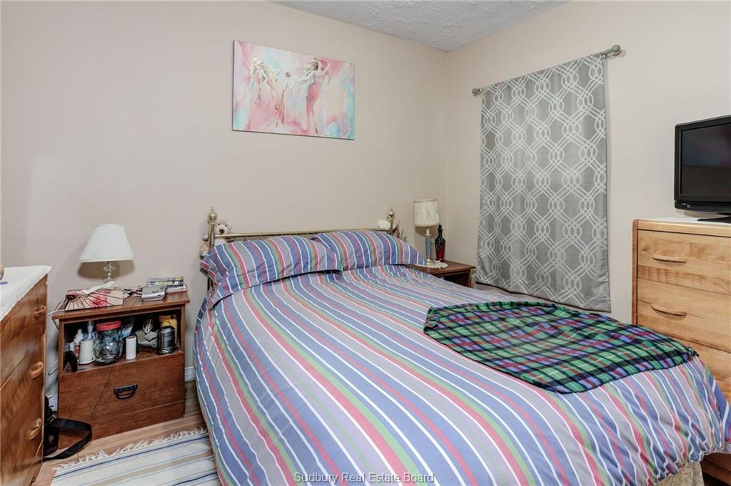 86 Young Street, Capreol, Ontario, Canada