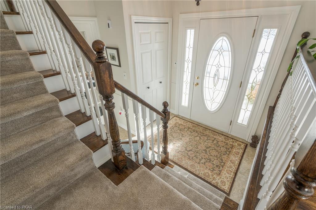 1661 Pinehill Drive, Peterborough, Ontario, Canada