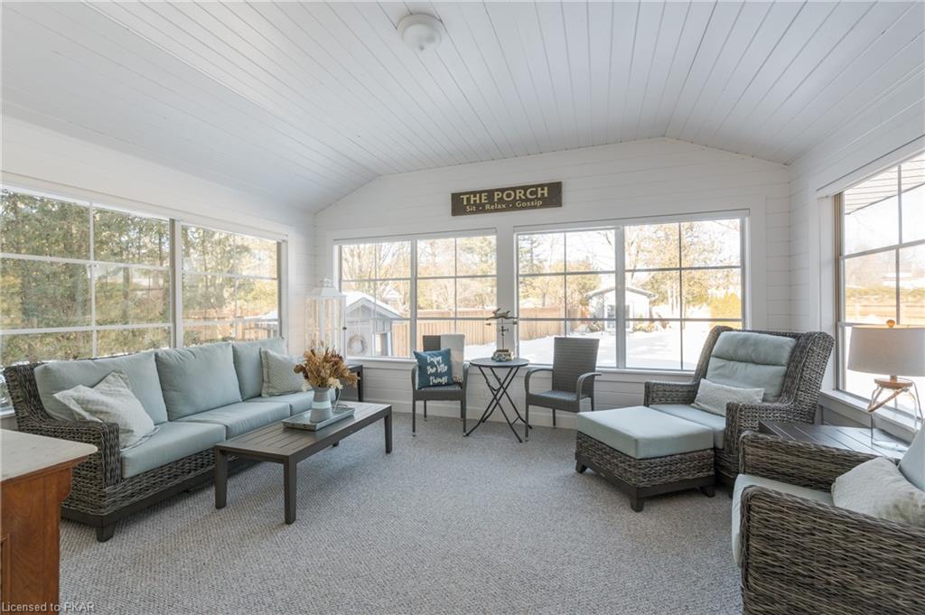 1661 Pinehill Drive, Peterborough, Ontario, Canada
