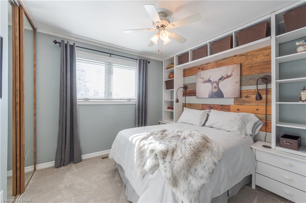 1661 Pinehill Drive, Peterborough, Ontario, Canada