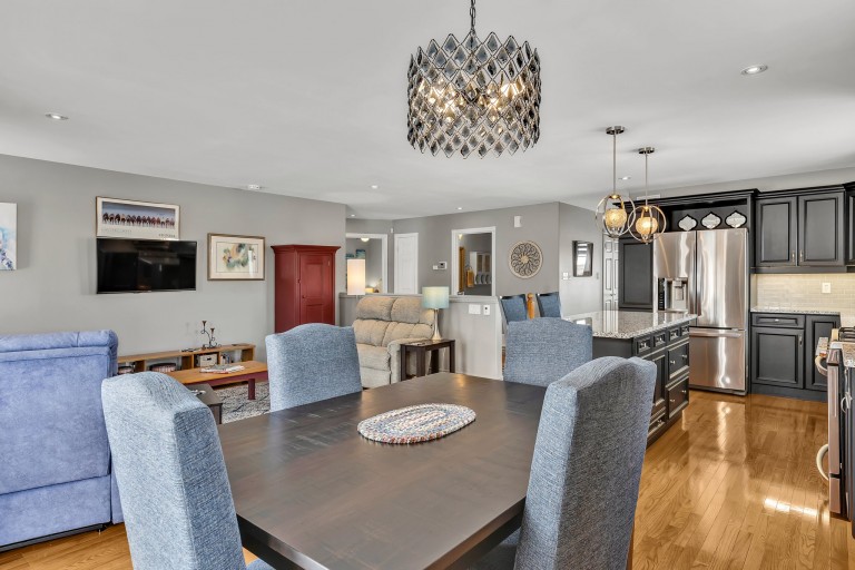 301 Bianco Crescent, Peterborough, Ontario, Canada