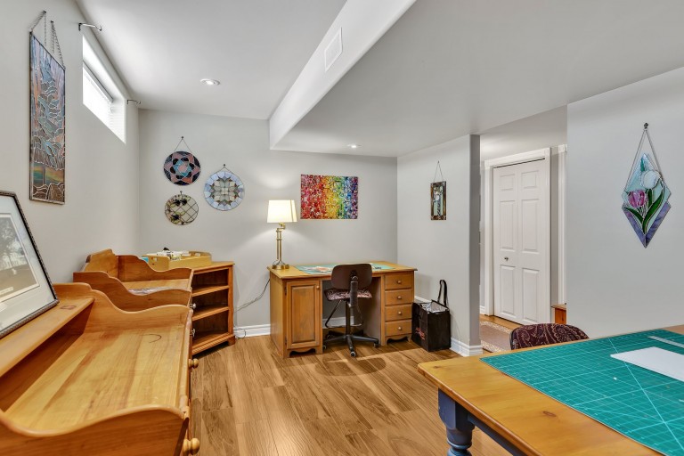 301 Bianco Crescent, Peterborough, Ontario, Canada