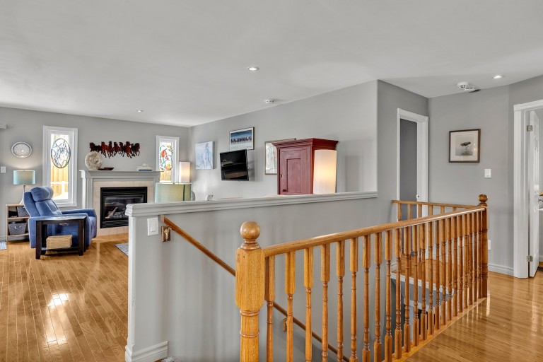 301 Bianco Crescent, Peterborough, Ontario, Canada