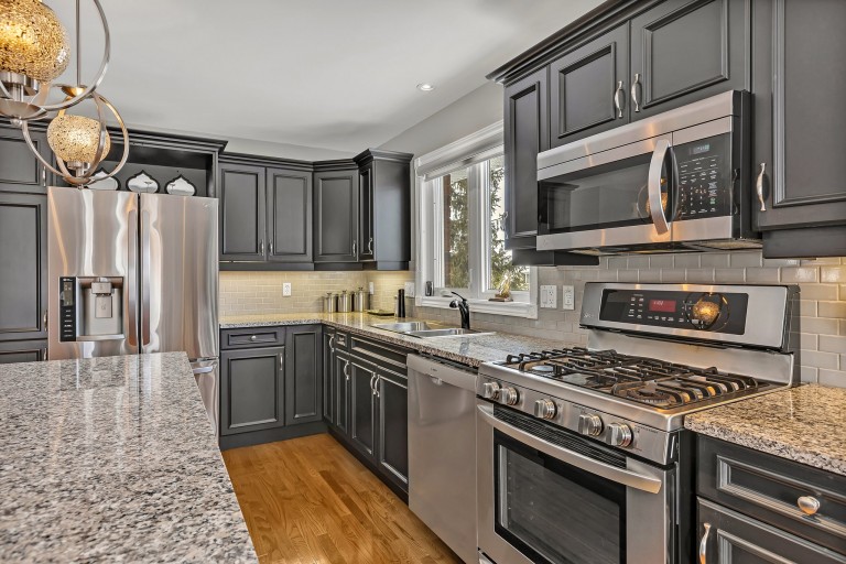 301 Bianco Crescent, Peterborough, Ontario, Canada