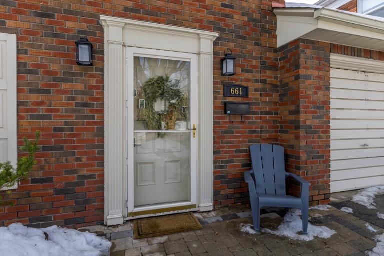661 Walkerfield Avenue, Peterborough, Ontario, Canada photo 2