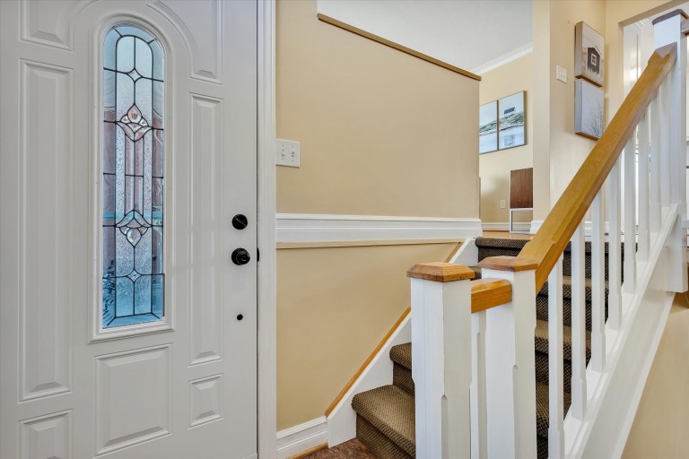 953 Mount Pleasant Road, Cavan Monaghan, Ontario, Canada photo 3