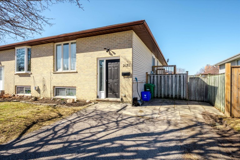 2171 Easthill Drive, Peterborough, Ontario, Canada