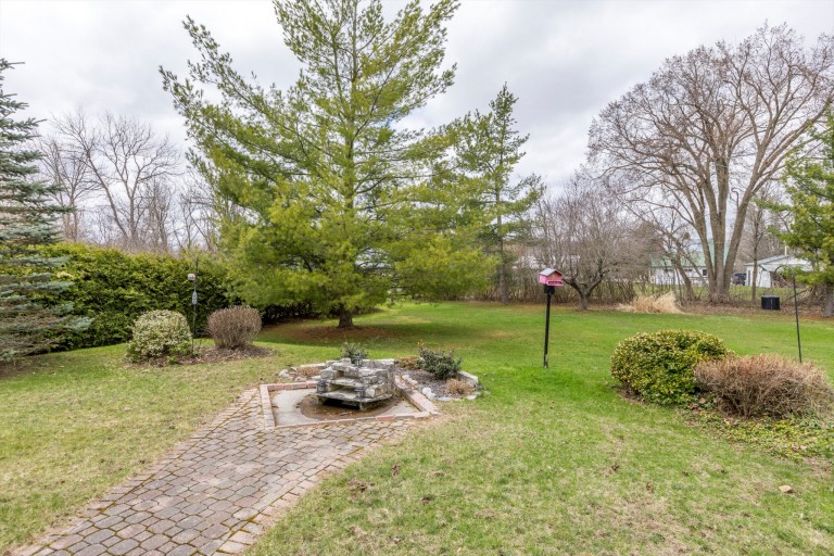 14 Carr Street, Keene, Ontario, Canada