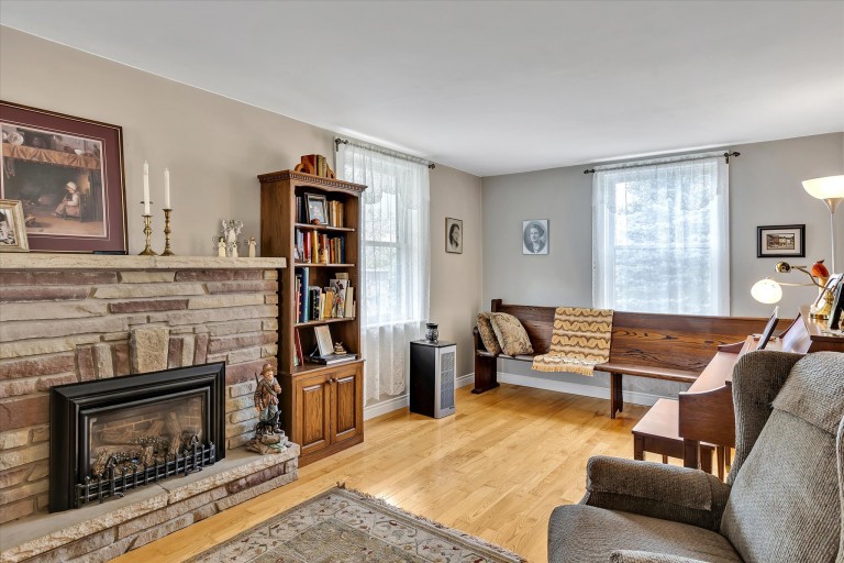 14 Carr Street, Keene, Ontario, Canada