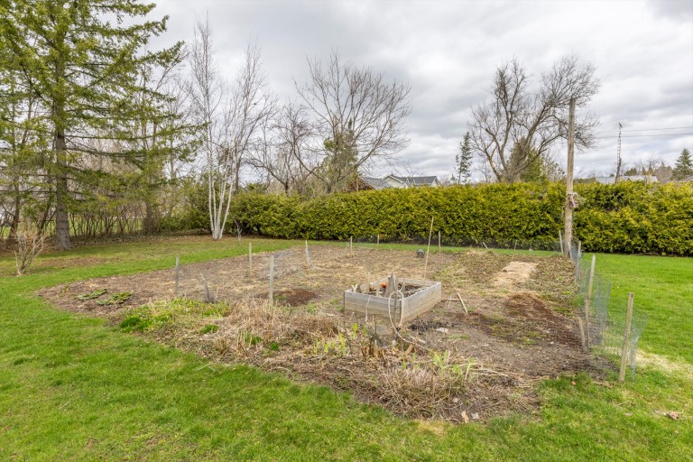 14 Carr Street, Keene, Ontario, Canada