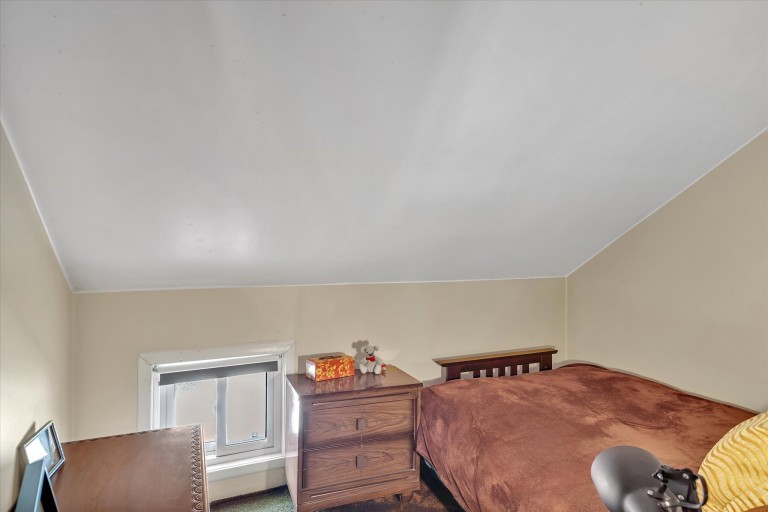 14 Carr Street, Keene, Ontario, Canada