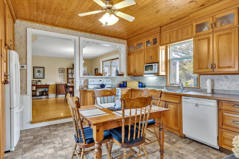 14 Carr Street, Keene, Ontario, Canada