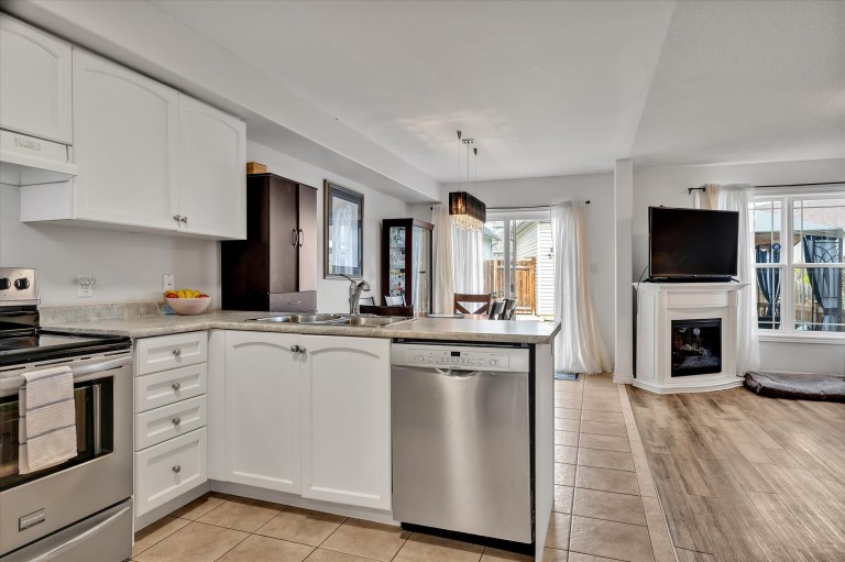263 Bowen Drive, Peterborough, Ontario, Canada