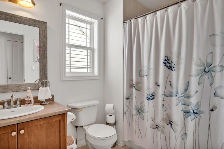 263 Bowen Drive, Peterborough, Ontario, Canada