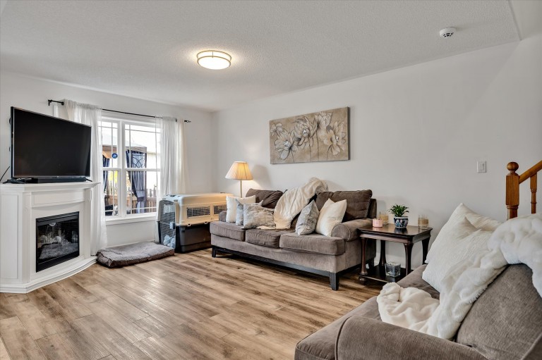 263 Bowen Drive, Peterborough, Ontario, Canada