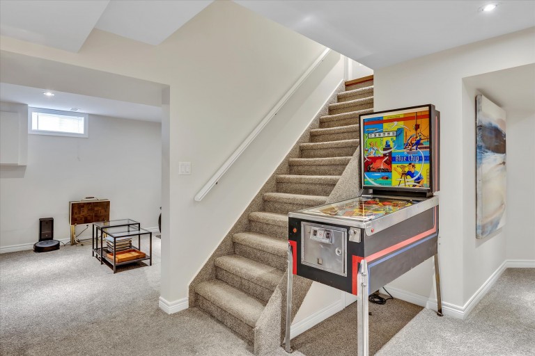 1683 Champlain Drive, Peterborough, Ontario, Canada